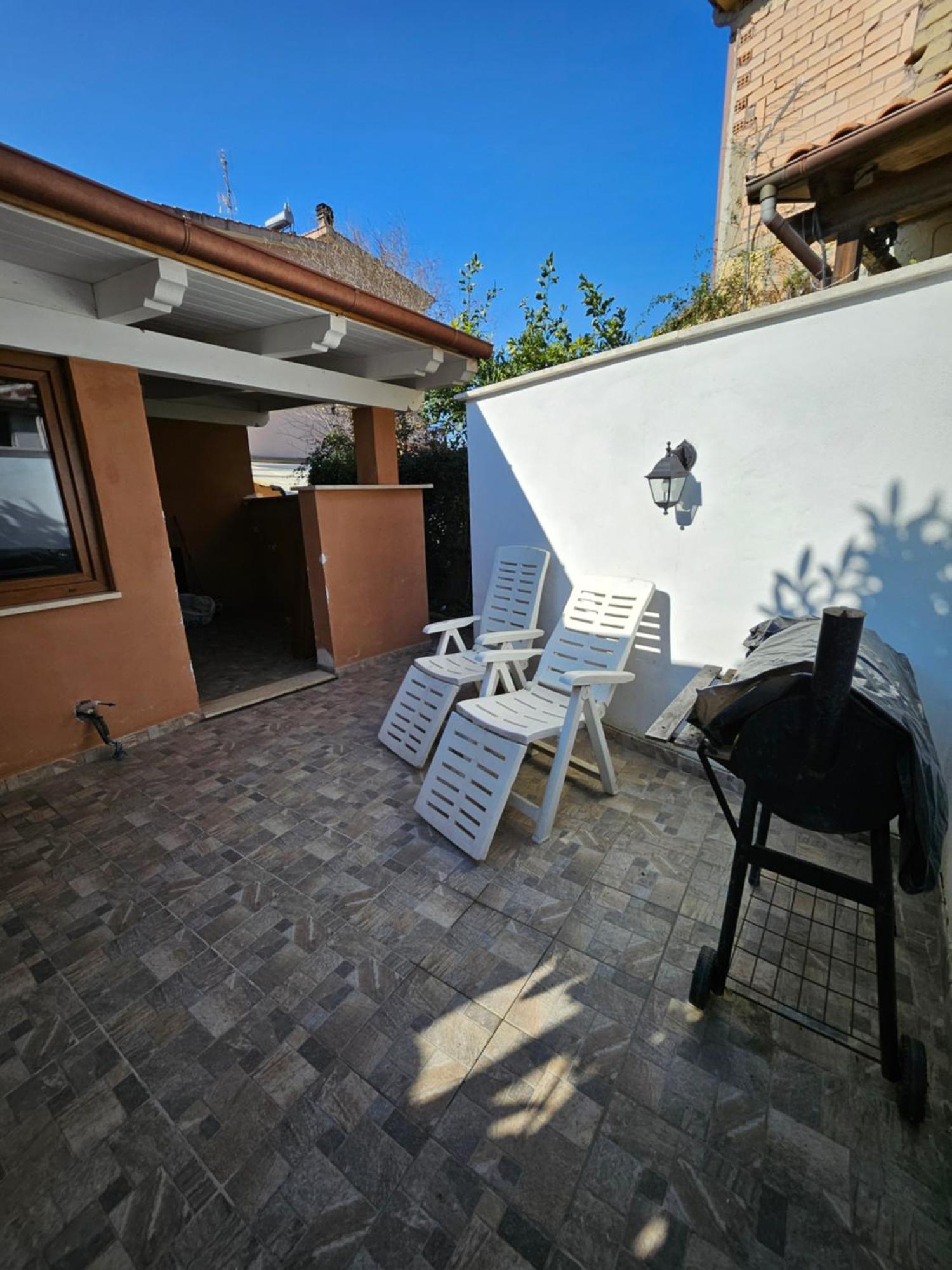 Casa Vacanze Dragona 15 Min Fco 10 Min Ostia Acilia Δωμάτιο φωτογραφία