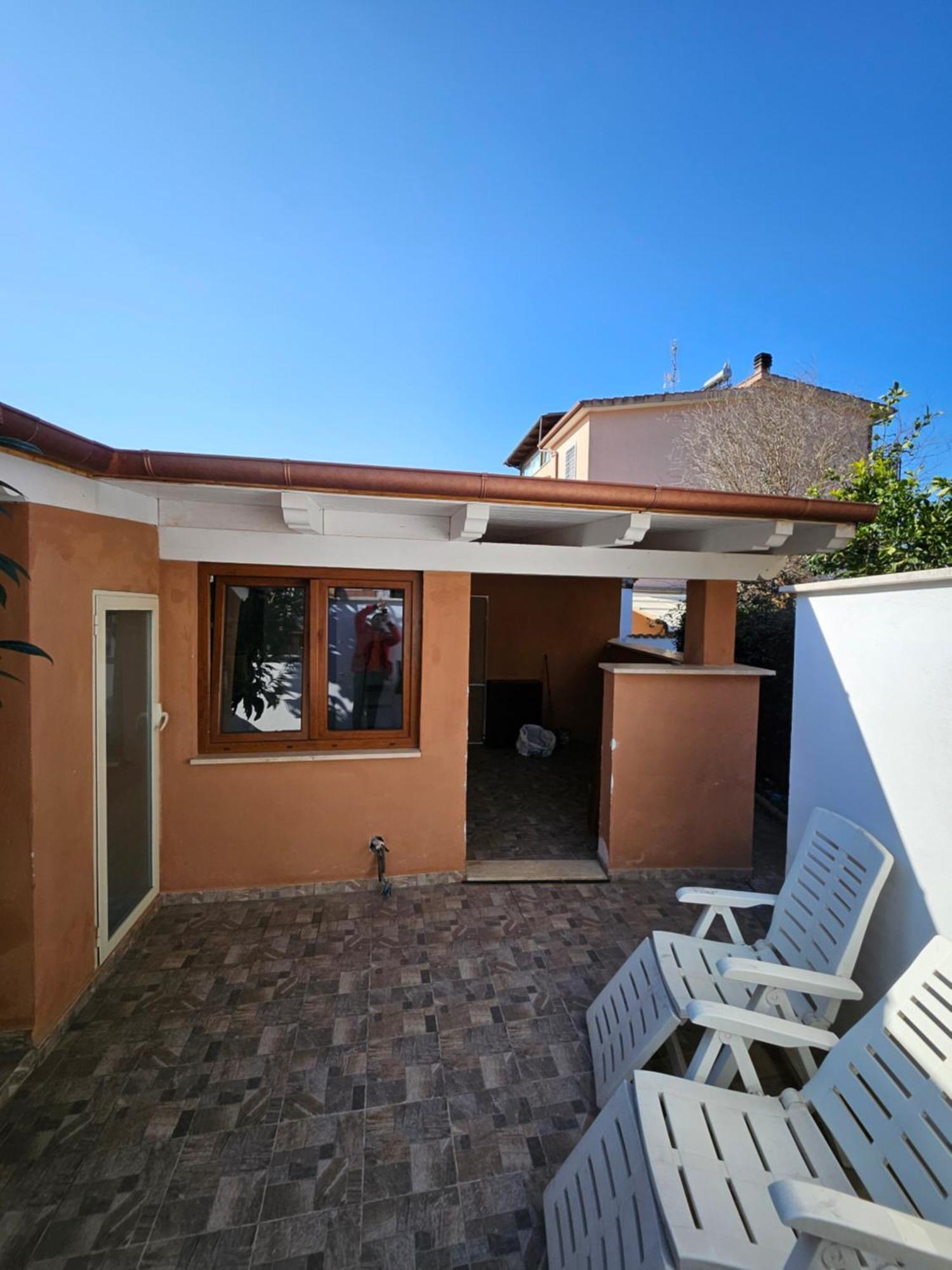 Casa Vacanze Dragona 15 Min Fco 10 Min Ostia Acilia Δωμάτιο φωτογραφία